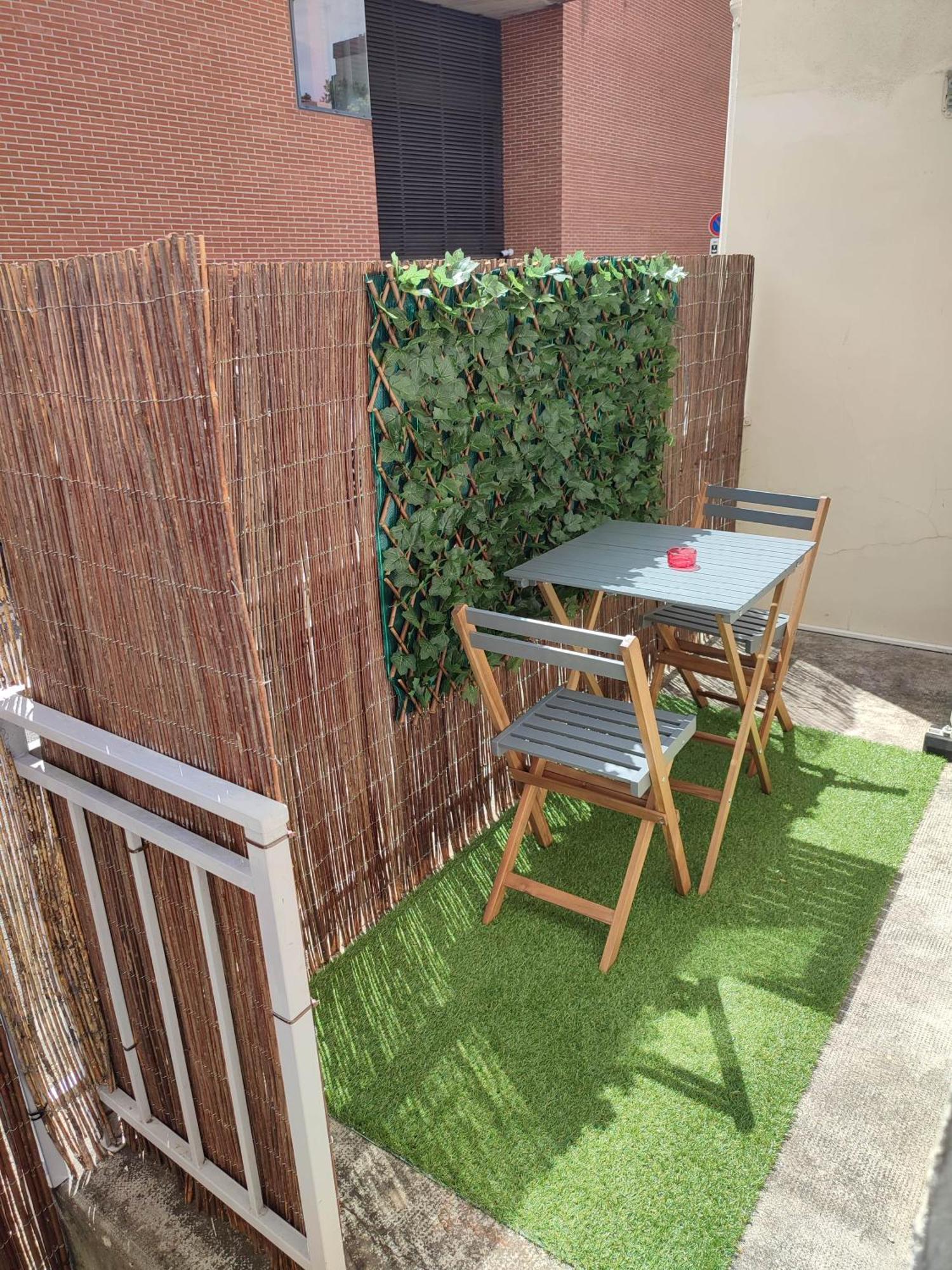 Les Loges De Montauban Apartment Екстериор снимка